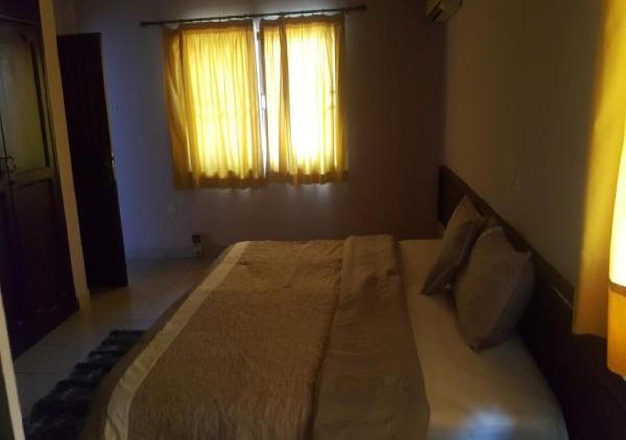 First Choice Hotel Accra Ngoại thất bức ảnh
