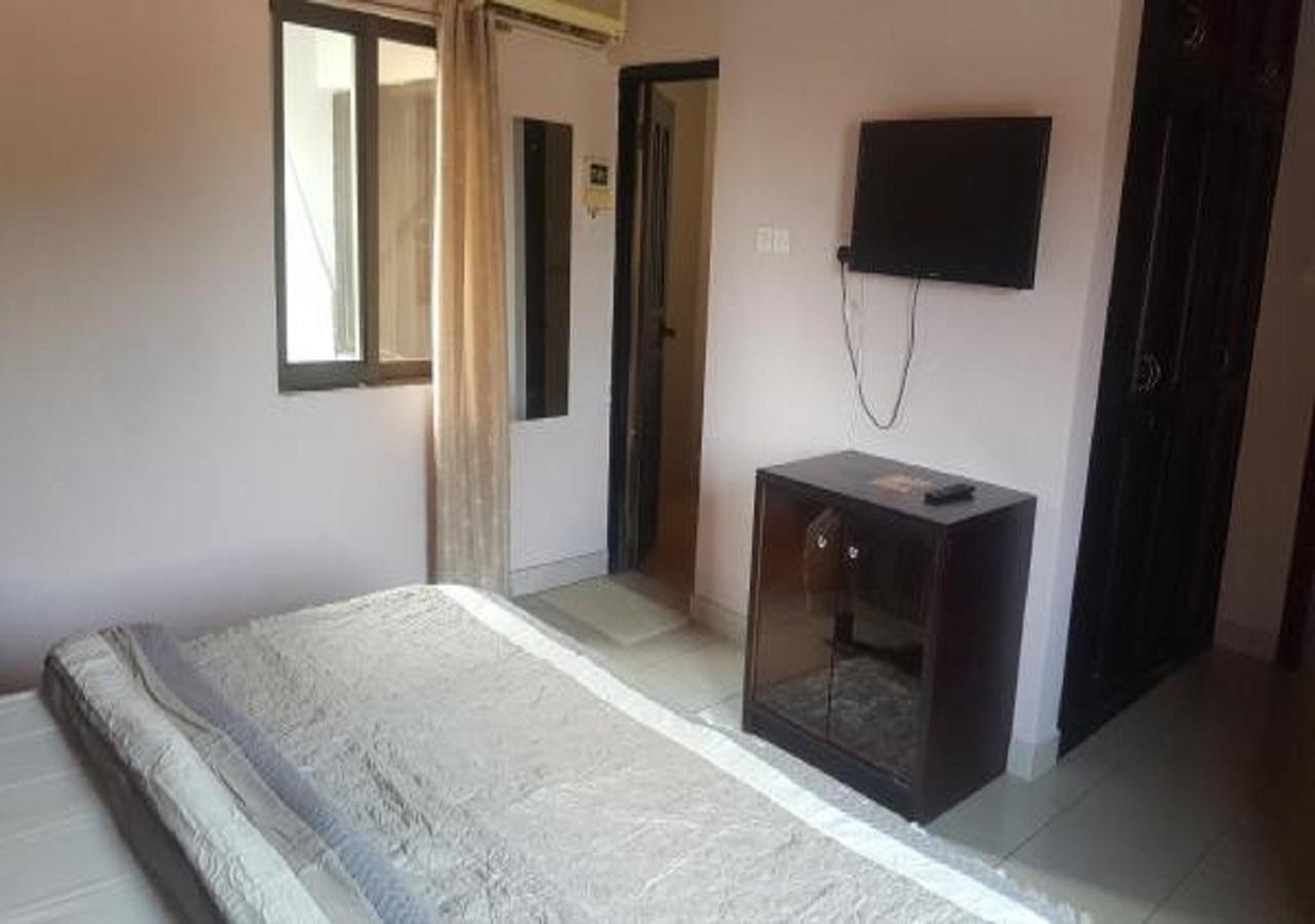 First Choice Hotel Accra Ngoại thất bức ảnh