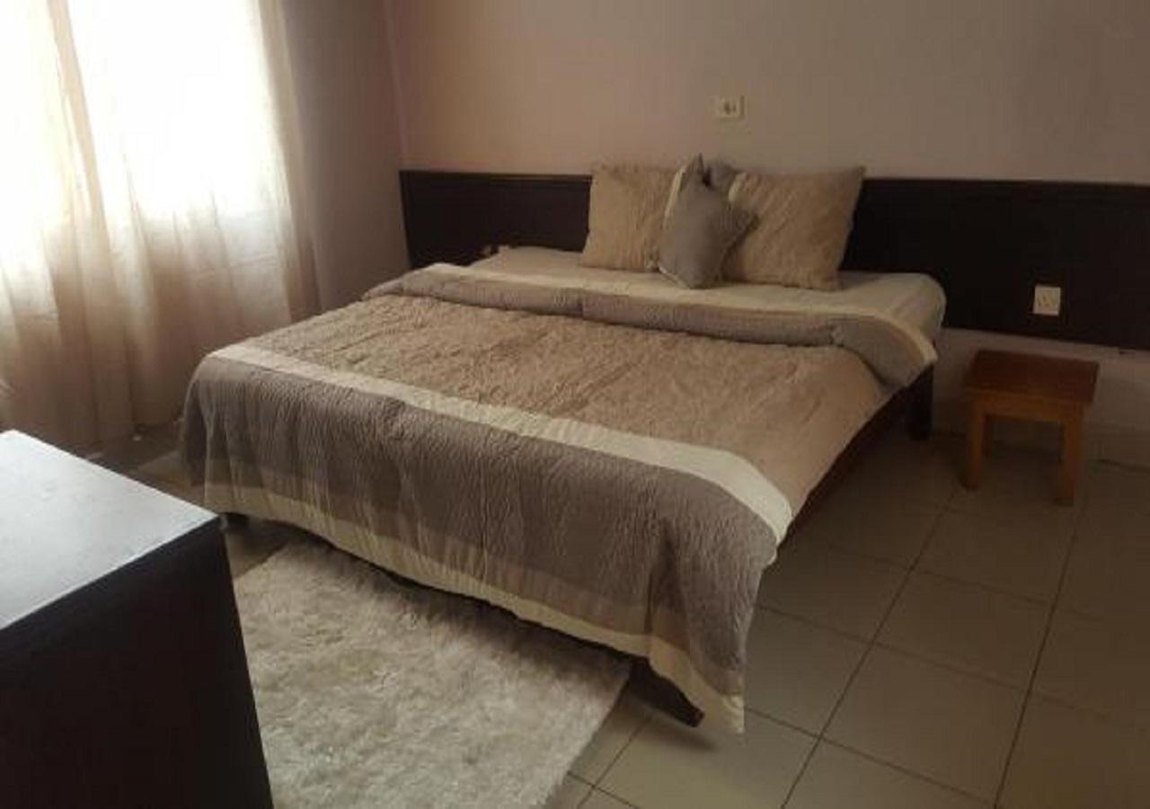 First Choice Hotel Accra Ngoại thất bức ảnh